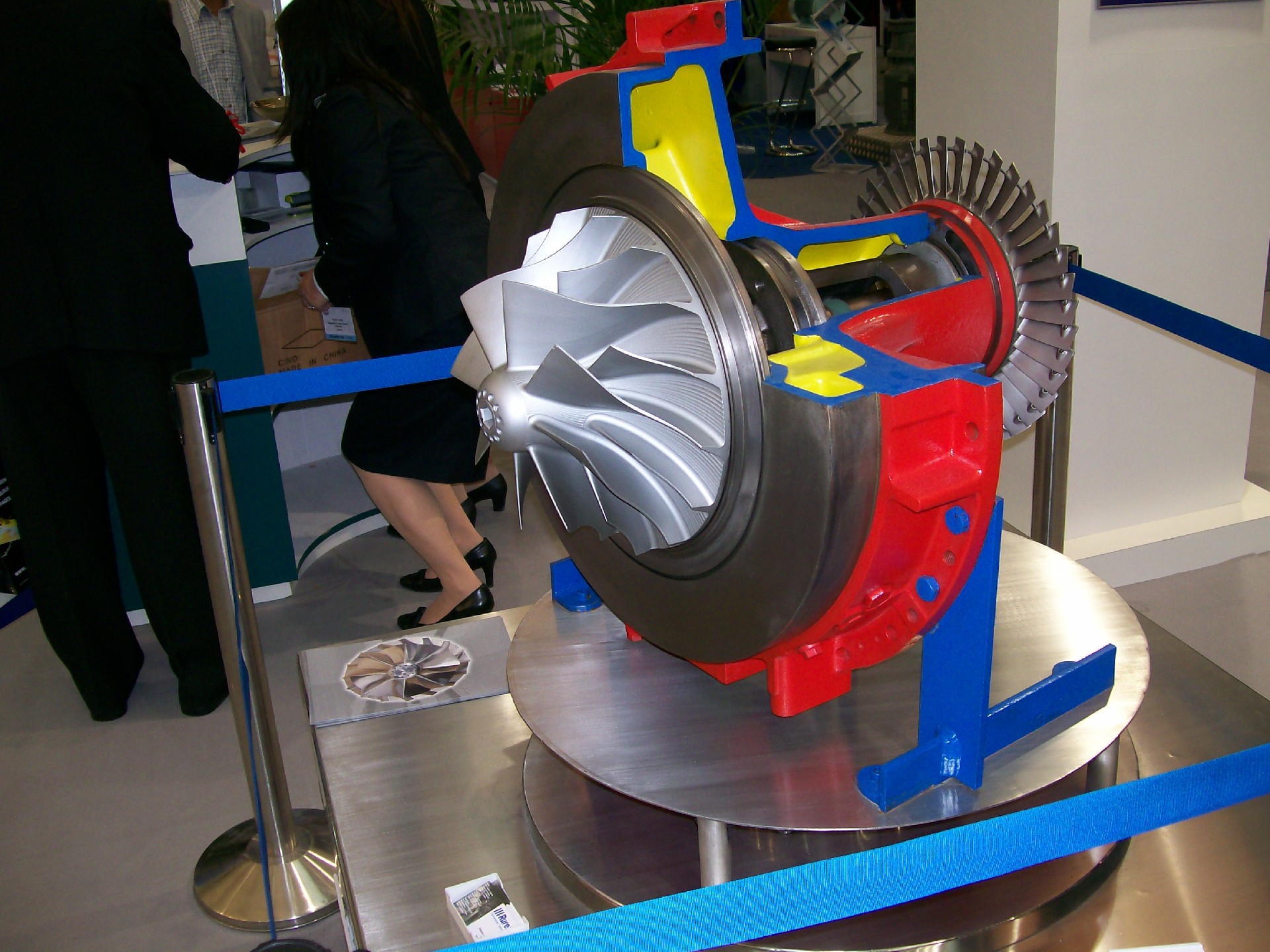 發(fā)動機(jī)2.webp.jpg